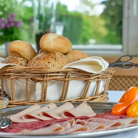 Zum Storchennest Pensión