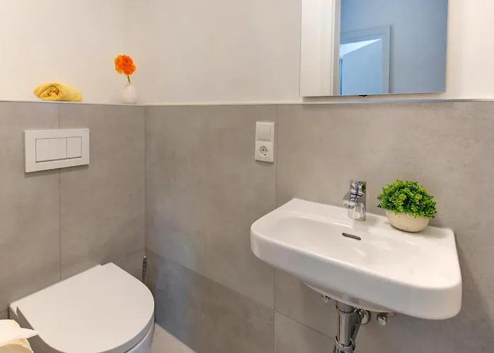 בית הארחה Zum Storchennest 3*