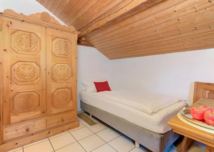 Zum Storchennest Guest house Bann