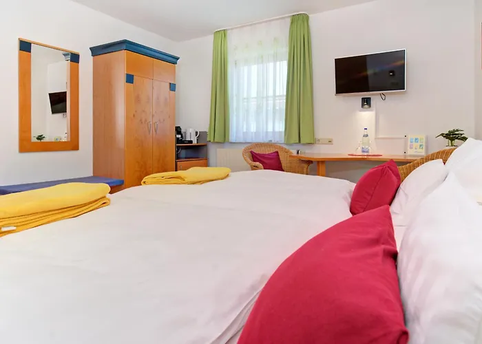 Zum Storchennest Guest house